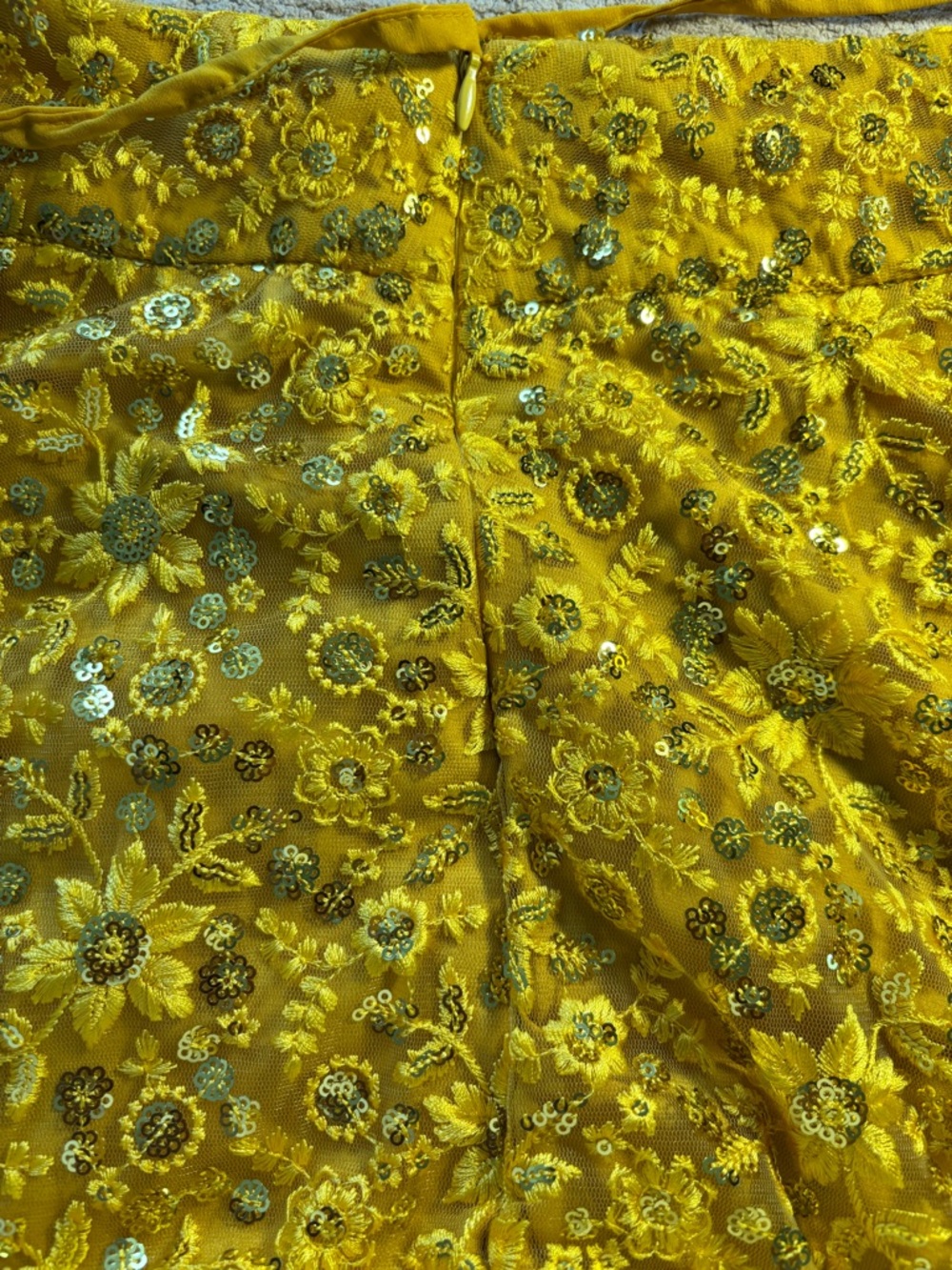 AhoiCHIC Yellow Embroidered Dress - M - Picture 14 of 16